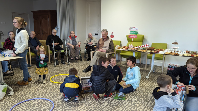 ARBRE DE NOËL DES ENFANTS DU PERSONNEL Suite